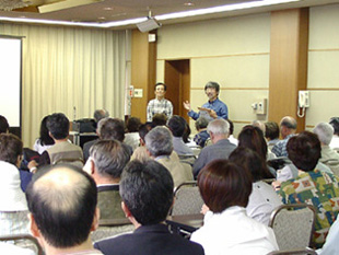 長谷川博氏の講演